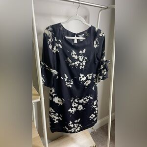 Navy and white floral H&M work dress size 4
